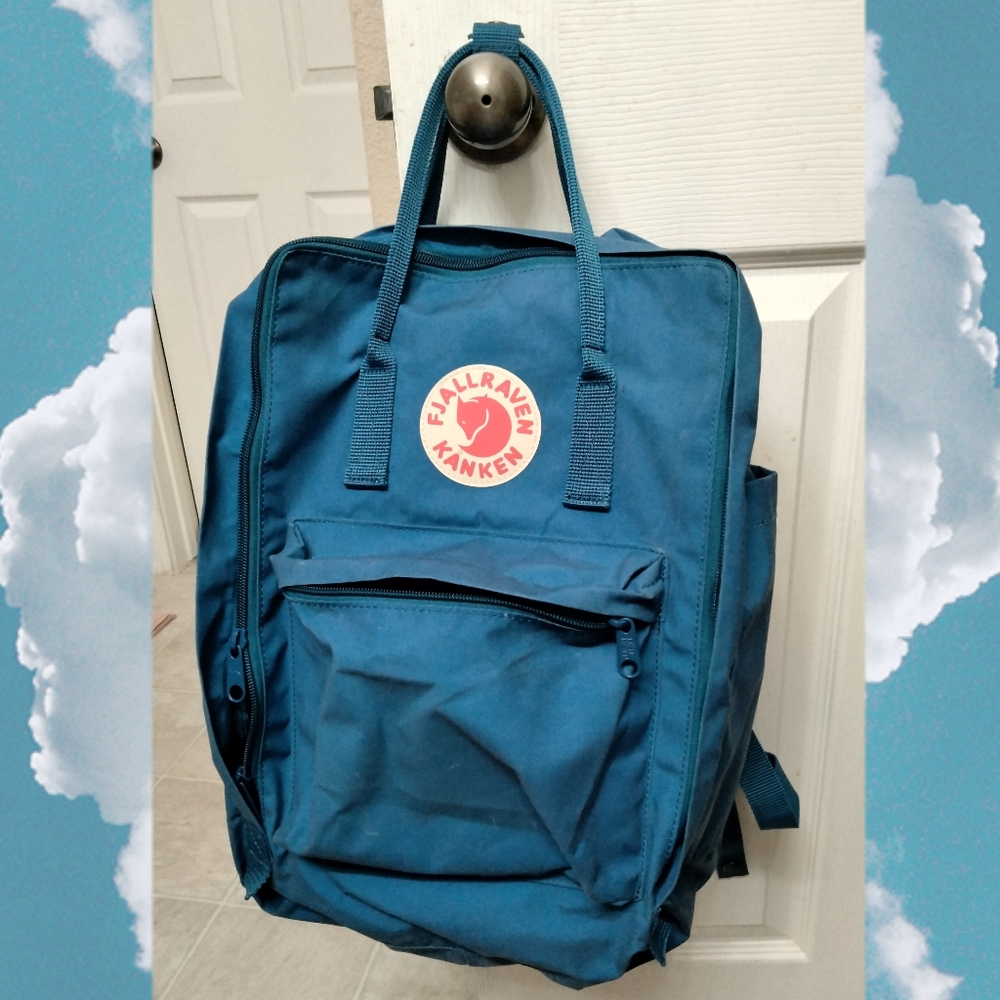 Fjallraven Kanken Laptop 17 Backpack